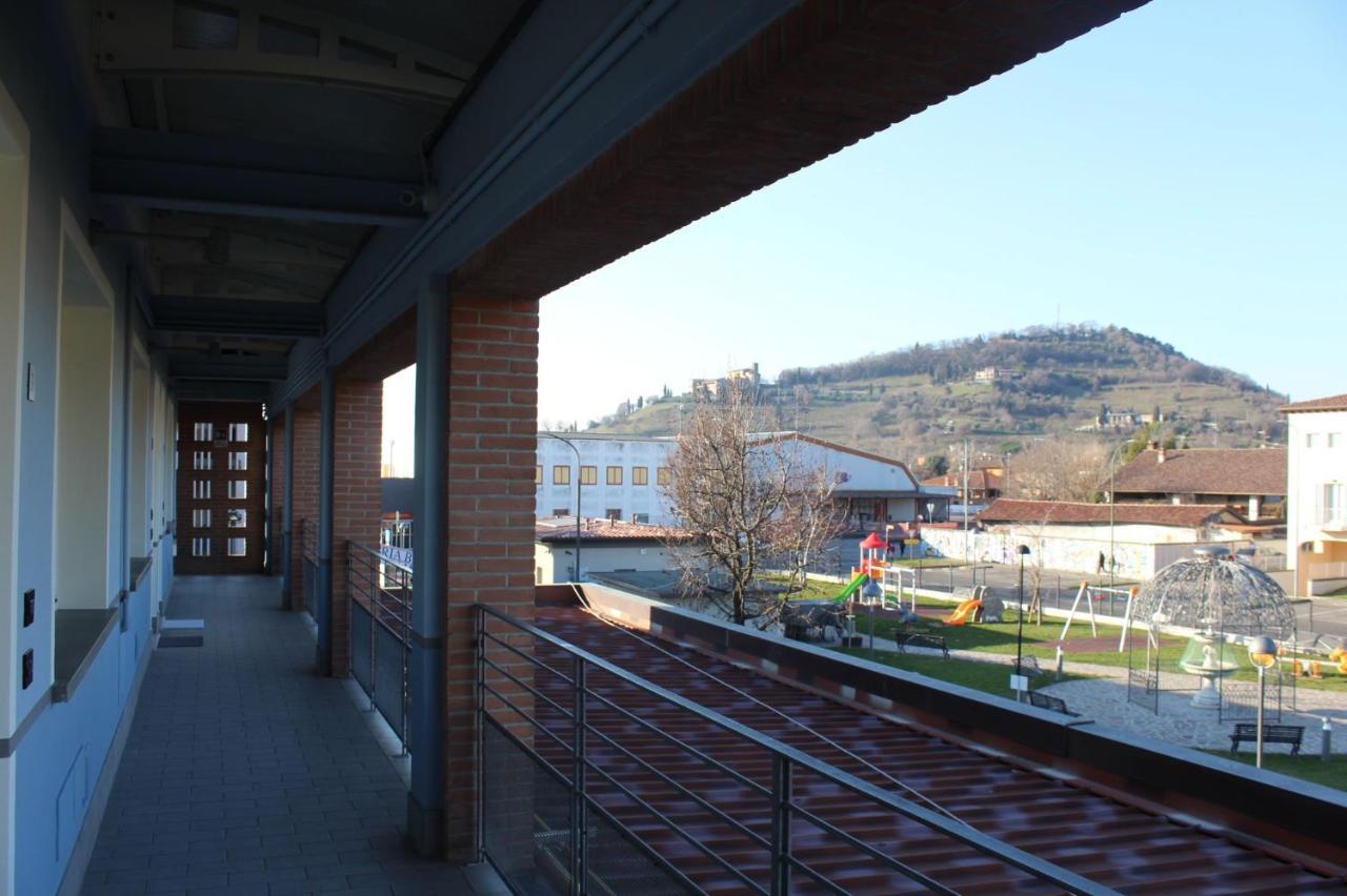 Veliero Camere Rovato Exterior foto